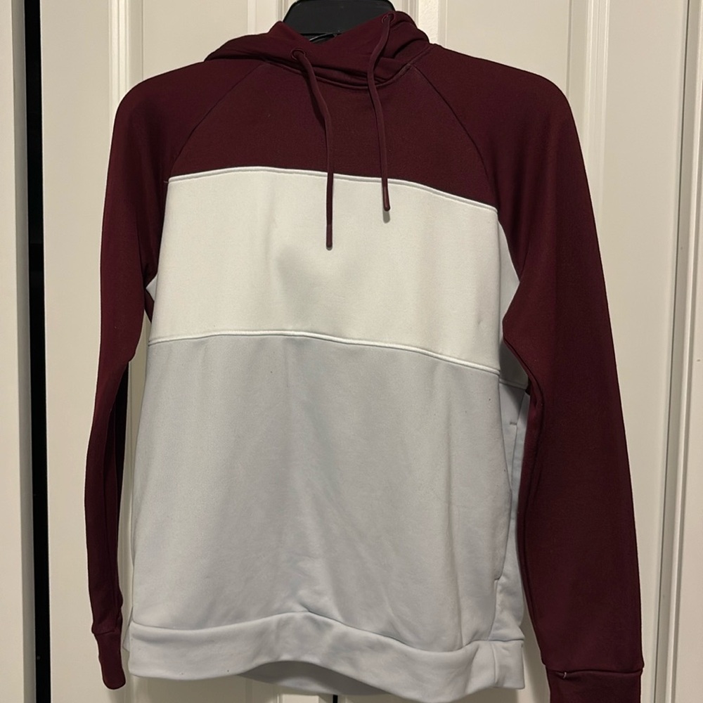 Under Armour sweatshirt